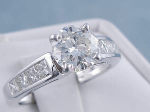 Avianne & Co. Round Cut White Solid Gold Diamond Engagement Ring
